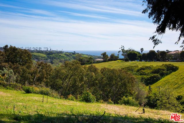 5936 Busch Drive, Malibu, CA 90265