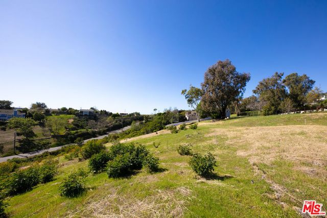5936 Busch Drive, Malibu, CA 90265