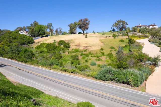 5936 Busch Drive, Malibu, CA 90265
