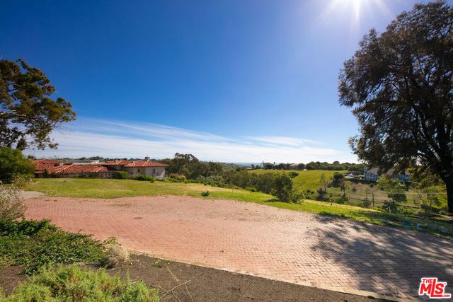 5936 Busch Drive, Malibu, CA 90265