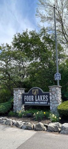 5544 E Lake Drive A, Lisle, IL 60532