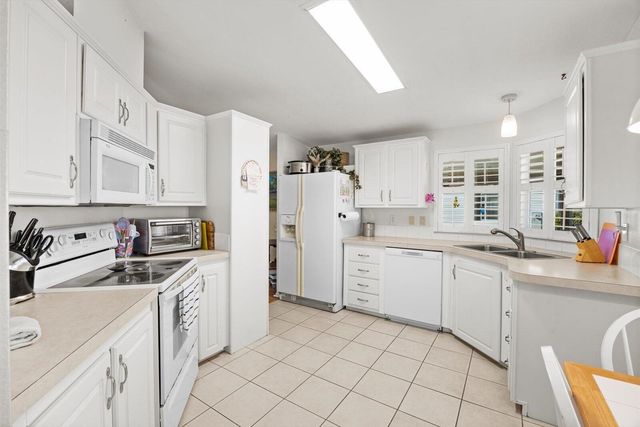 3060 Five Iron Drive, Port St. Lucie, FL 34952