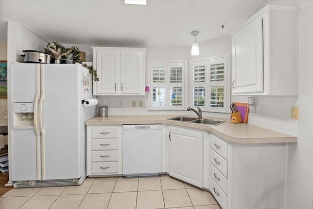 3060 Five Iron Drive, Port St. Lucie, FL 34952