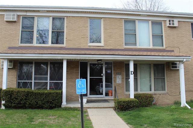 26309 W 7 Mile Road, Redford, MI 48240