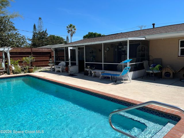 880 Levitt Parkway, Rockledge, FL 32955