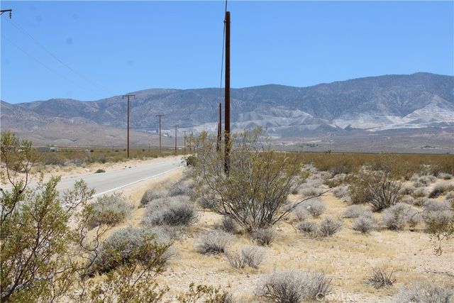 9 AC Camp Rock Road, Lucerne Valley, CA 92356