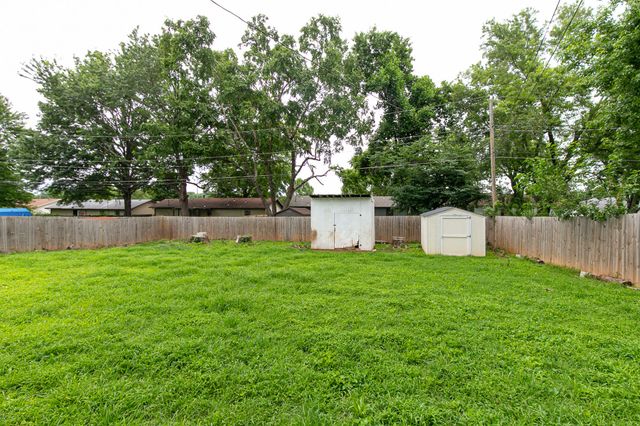 803 W Morningside Street, Springfield, MO 65807