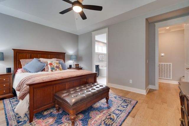 5036 High Park Hill Dr, Arrington, TN 37014