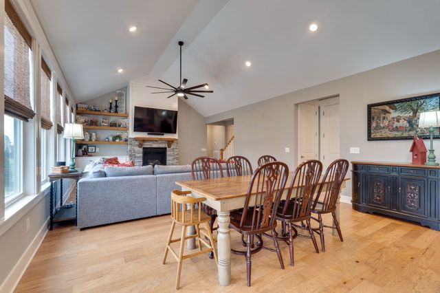 5036 High Park Hill Dr, Arrington, TN 37014