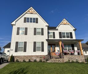 5036 High Park Hill Dr, Arrington, TN 37014