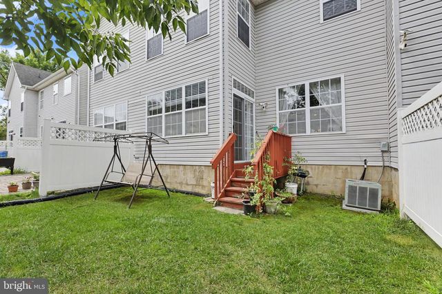 16 SHELLEY CIR, East Windsor, NJ 08520