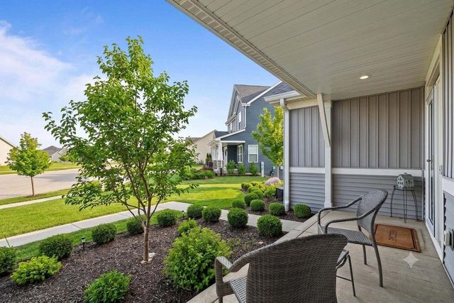 1740 Cobblestone COURT, Lake Geneva, WI 53147