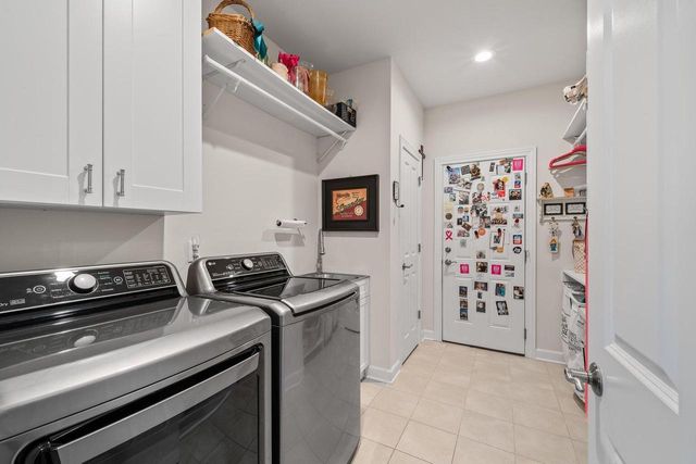 1740 Cobblestone COURT, Lake Geneva, WI 53147