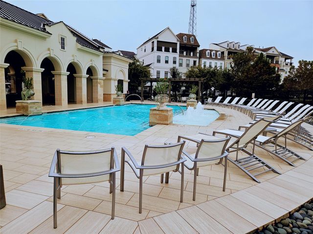 949 Dunleigh Meadows Lane, Houston, TX 77055