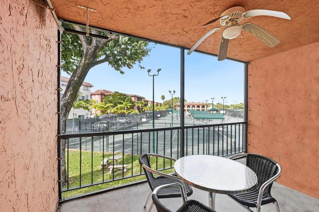 630 Tennis Club Drive Apt 204, Fort Lauderdale, FL 33311