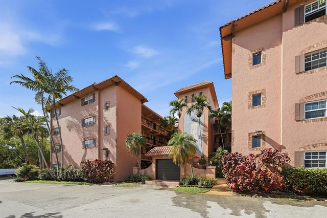 630 Tennis Club Drive Apt 204, Fort Lauderdale, FL 33311