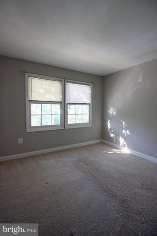 3803 SALEMWAY CT, Woodbridge, VA 22192