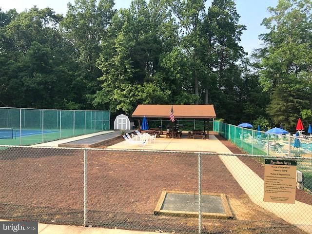 8 CHARLES CARROLL BLDG, Turnersville, NJ 08012