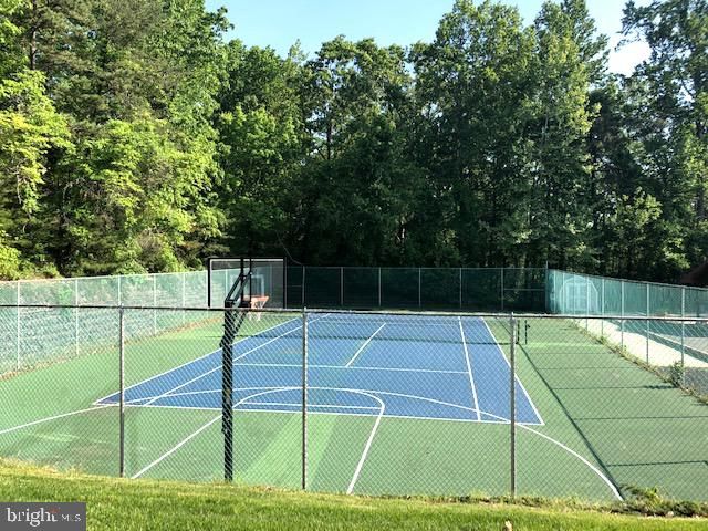 8 CHARLES CARROLL BLDG, Turnersville, NJ 08012