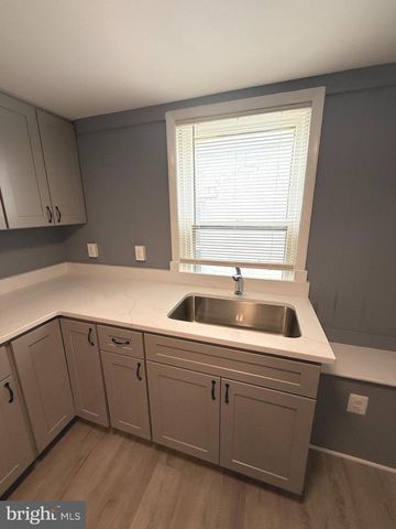 122 W ALL SAINTS ST, Frederick, MD 21701