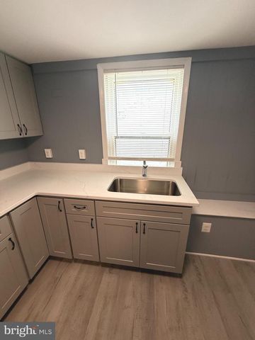 122 W ALL SAINTS ST, Frederick, MD 21701