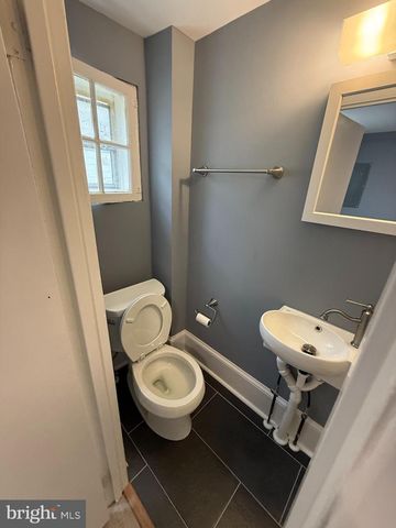 122 W ALL SAINTS ST, Frederick, MD 21701