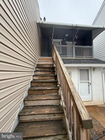 122 W ALL SAINTS ST, Frederick, MD 21701