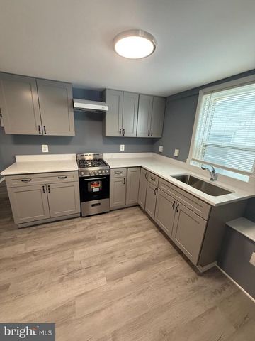 122 W ALL SAINTS ST, Frederick, MD 21701