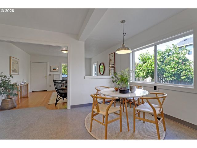 4737 Ne MASON St, Portland, OR 97218