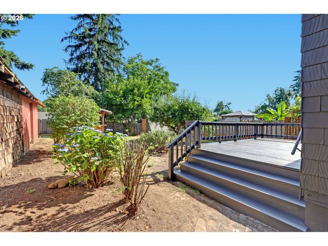 4737 Ne MASON St, Portland, OR 97218