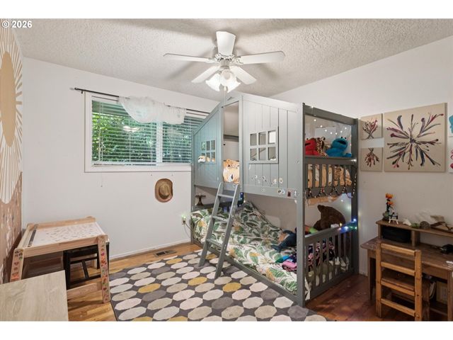 22222 S DANS Ave, Beavercreek, OR 97004