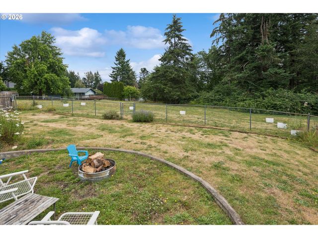 22222 S DANS Ave, Beavercreek, OR 97004