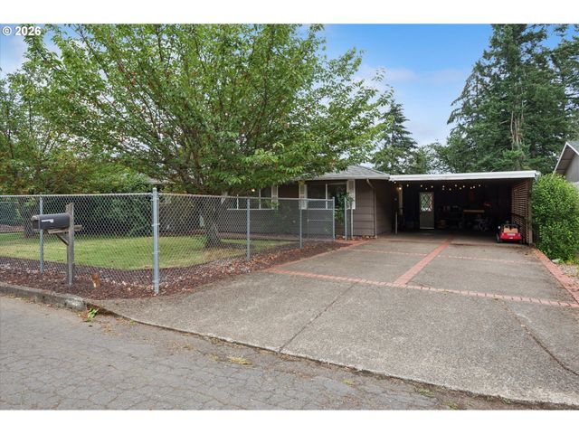 22222 S DANS Ave, Beavercreek, OR 97004
