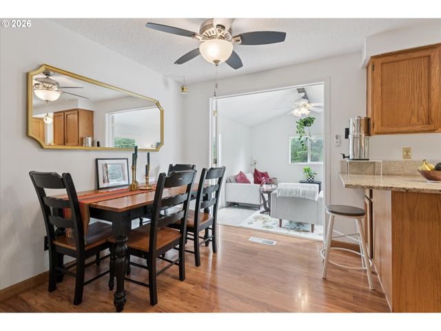 22222 S DANS Ave, Beavercreek, OR 97004