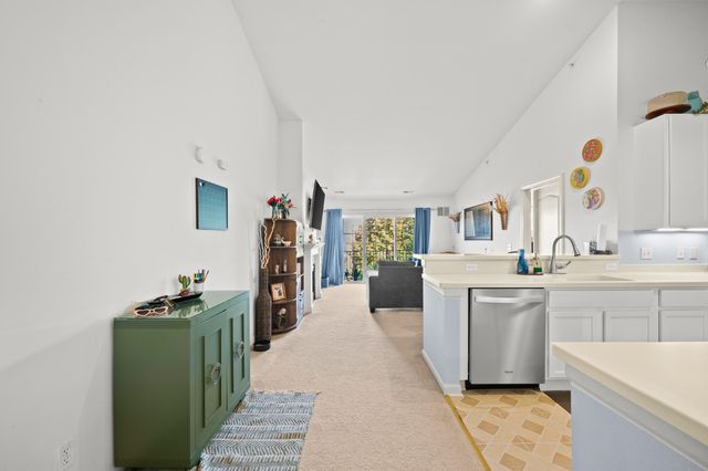 3238 Johanna Ware W, Wixom, MI 48393