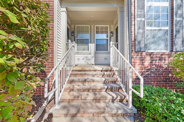 3238 Johanna Ware W, Wixom, MI 48393