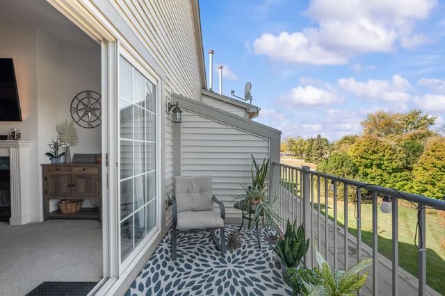 3238 Johanna Ware W, Wixom, MI 48393