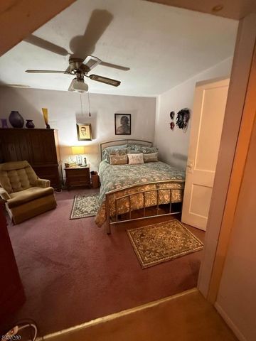 1404 Roselle St, Linden City, NJ 07036