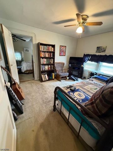 1404 Roselle St, Linden City, NJ 07036