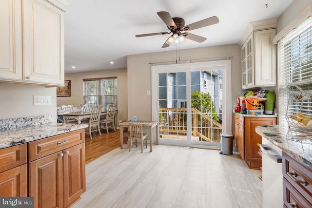 81 KIRKWOOD DR, Newtown, PA 18940