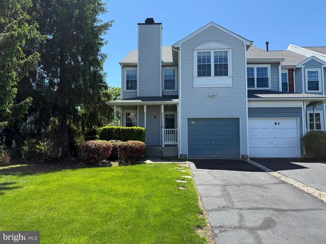 81 KIRKWOOD DR, Newtown, PA 18940