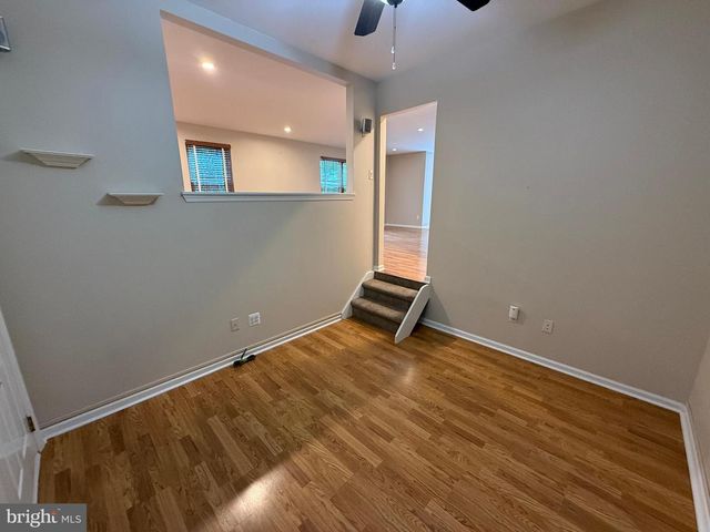 81 KIRKWOOD DR, Newtown, PA 18940