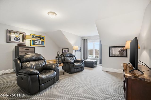 9556 Janes Way, Sylvania, OH 43560