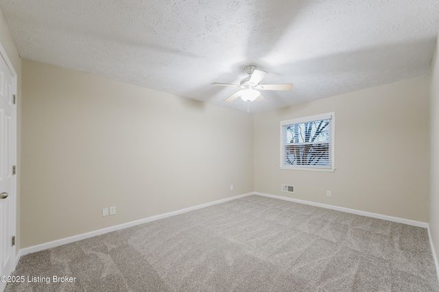 4503 Gaudet Rd, Jeffersontown, KY 40299