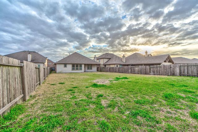 6602 Sterling Shores Lane, Rosenberg, TX 77471