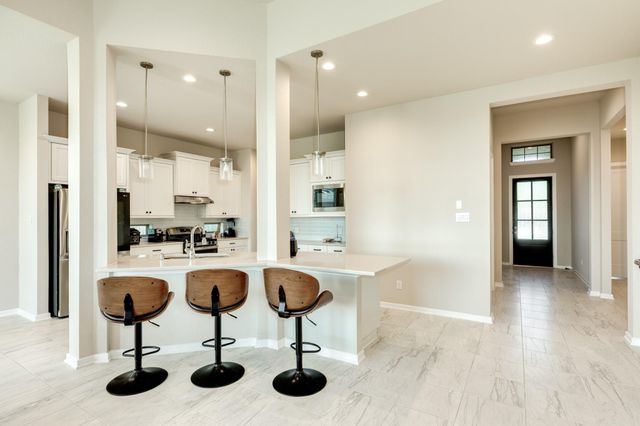 10115 Maclaren Drive, Iowa Colony, TX 77583