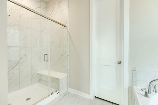 10115 Maclaren Drive, Iowa Colony, TX 77583