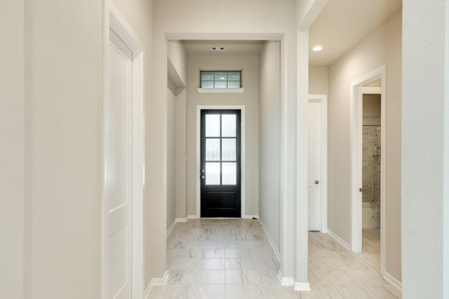 10115 Maclaren Drive, Iowa Colony, TX 77583