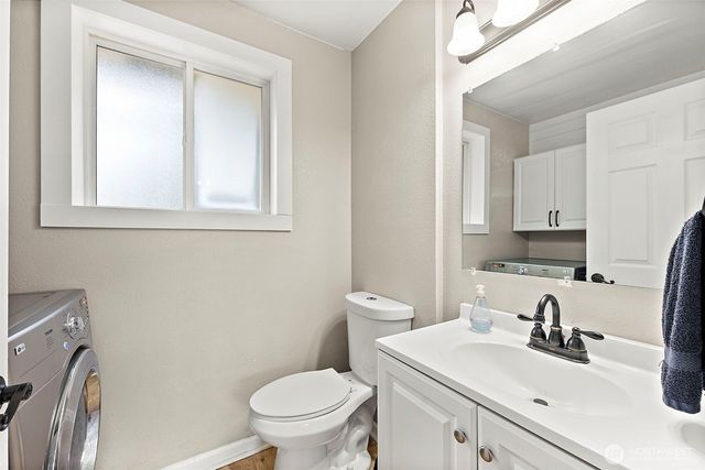 1023 139th Street E, Tacoma, WA 98445