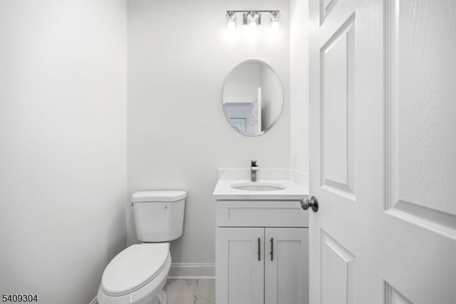 29 Eagles Nest Ter, West Milford Twp., NJ 07480